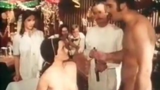 在匹配应用程序中得到的人妻是学生时代的超一军女子…虽然露骨地露出了讨厌的表情