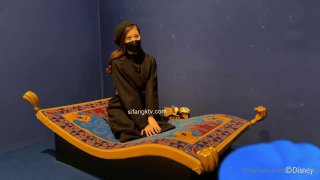 #反差_高颜值纹身女，大屁股高高撅起，粉穴很饱满